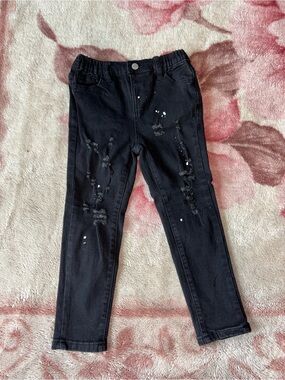 SHEIN Black Distressed Kids Jeans with Paint Splatter